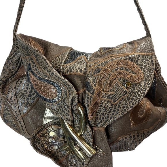 nas alentino Handbags - Vintage 80’s Nas Shoulder Bag